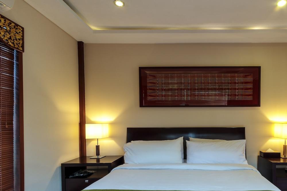 Disini Luxury Villas-chse Certified