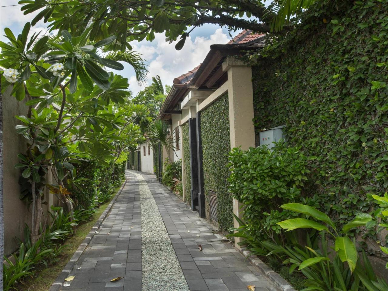 Villa Disini Luxury Villas-chse Certified